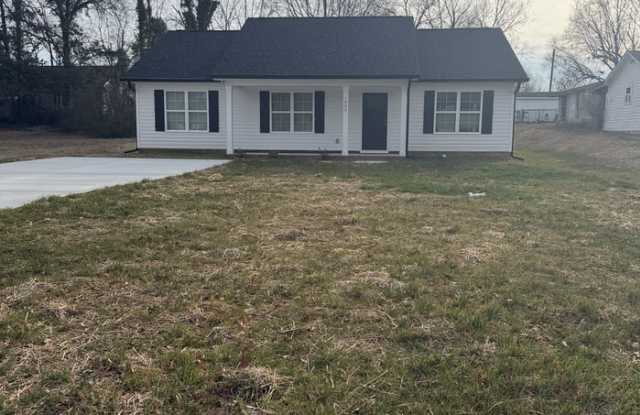 1002 Grace Avenue photos photos