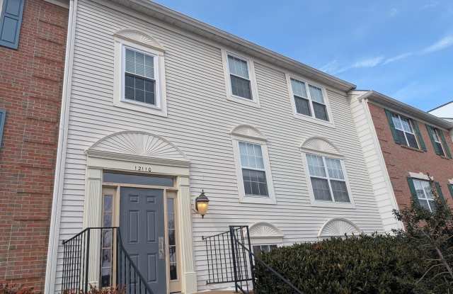 12110 GREEN LEDGE Court unit: 202 photos photos