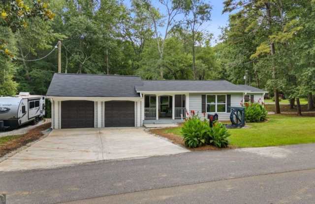 192 Hoke - 192 Hoke Street, Maysville, GA 30558 192 Hoke - 192 Hoke Street, Maysville, GA 30558