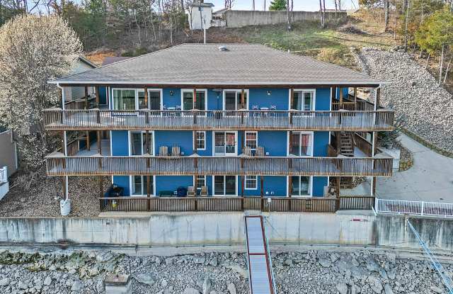 42 Branch Road - 42 Branch Road, Lake Ozark, MO 65049