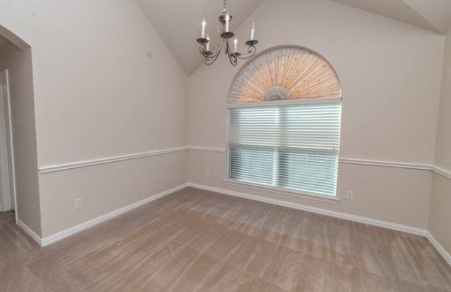 814 Ambrose Court Gallery 4