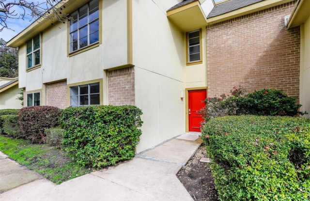 13887 Brookgreen Drive - 13887 Brookgreen Drive, Dallas, TX 75240