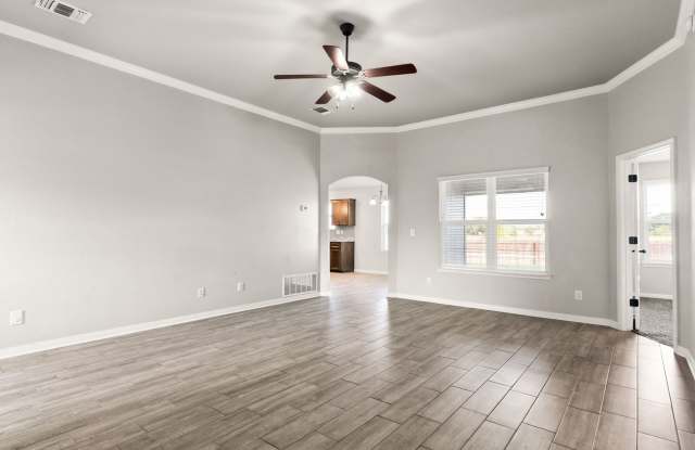 6908 Catherine Drive Gallery 3