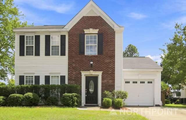 Single family home- 3 bedrooms Gallery 1