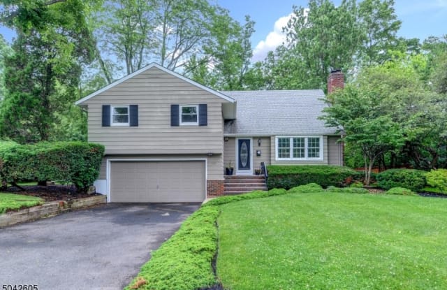 1149 TICE PL - 1149 Tice Pl, Westfield, NJ 07090