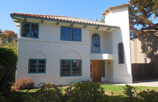 SPACIOUS, 3BD/3BA HOME WEST of 101: STEPS TO FLETCHER COVE  DOWNTOWN SOLANA BEACH - 149 North Acacia Avenue, Solana Beach, CA 92075