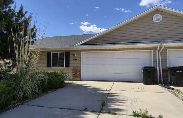 3 bedroom 2 bath duplex in lamplight by Iron Springs Elementary, 2 car garage! photos photos