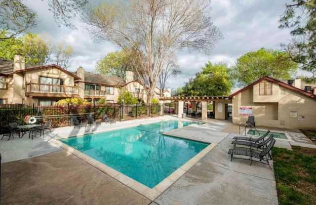 Wonderful 2-Suite Bedroom Townhome in Fremont – Cherry-Guardino Neighborhood! - 38683 Huntington Circle, Fremont, CA 94536