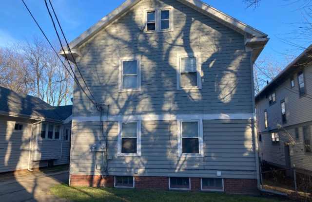 4121 Willys Parkway Lower Gallery 4