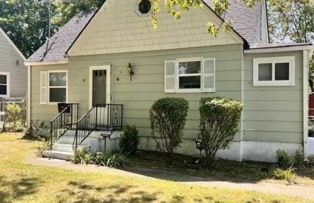 610 Marquette Dr - 610 Marquette Drive, St. Matthews, KY 40222 610 Marquette Dr - 610 Marquette Drive, St. Matthews, KY 40222