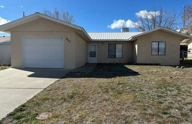 3 Bedroom 1 Bathroom house for rent in Bloomfield photos photos