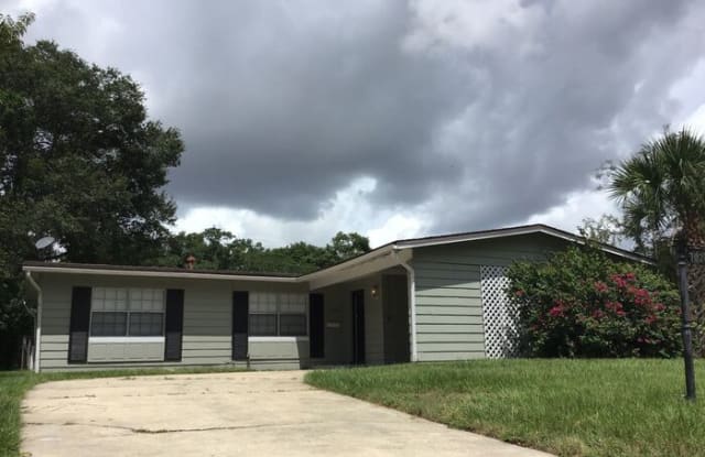 7024 Chaucer Lane - 7024 Chaucer Lane, Sky Lake, FL 32809
