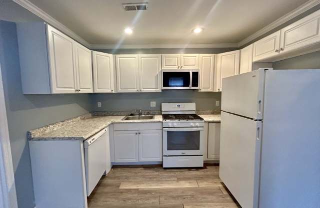516 Saint Paul Place#4 Gallery 1