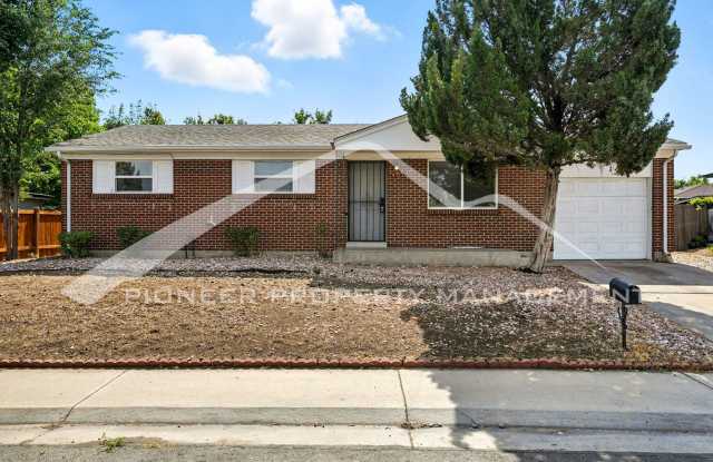 Charming Home with Washer/Dryer and Fenced Yard photos photos