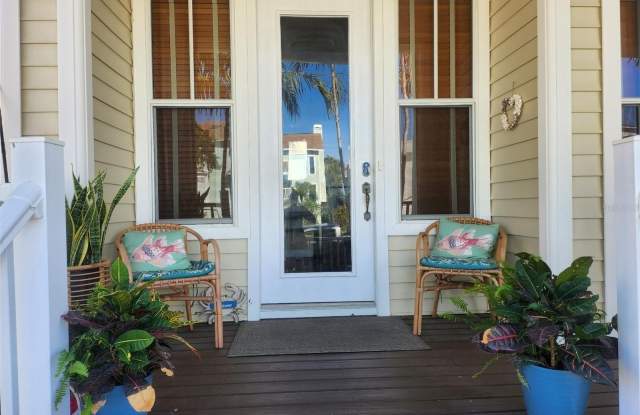 2010 N POINTE ALEXIS DRIVE Gallery 2