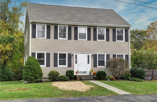 89 West Lane - 89 West Lane, Ridgefield, CT 06877 89 West Lane - 89 West Lane, Ridgefield, CT 06877