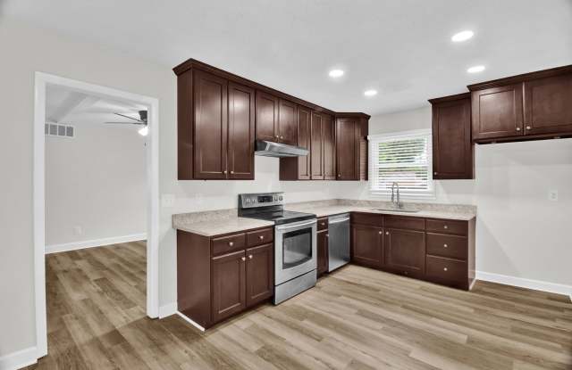 3 Lord Foxley Court photos photos