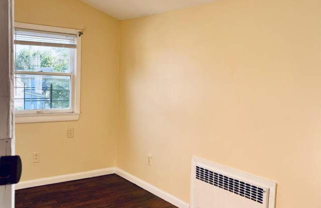 51 Howard Parkway photos photos