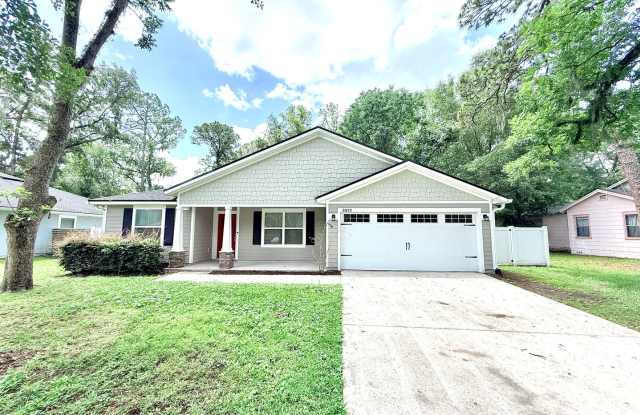 Spacious 4BR Home on Oversized Lot with Preserve Views photos photos Spacious 4BR Home on Oversized Lot with Preserve Views photos photos