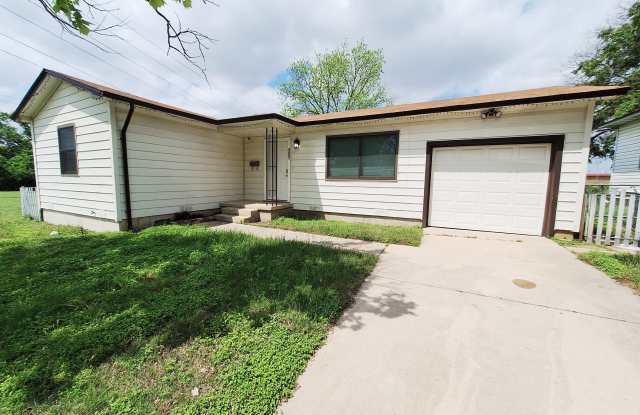 907 Jefferis Avenue photos photos