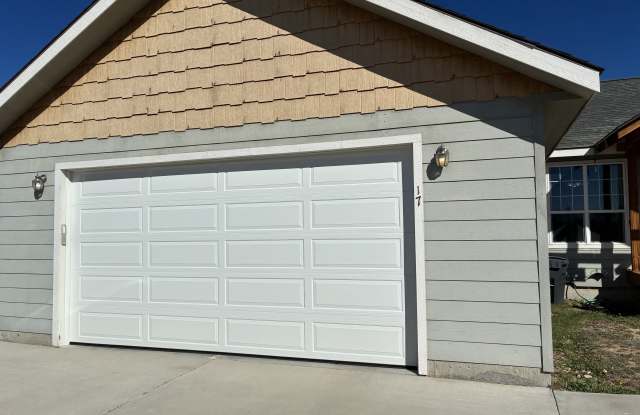 17 Osterhout Drive Gallery 3