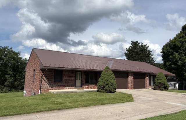 2837 Bedford Street Gallery 2