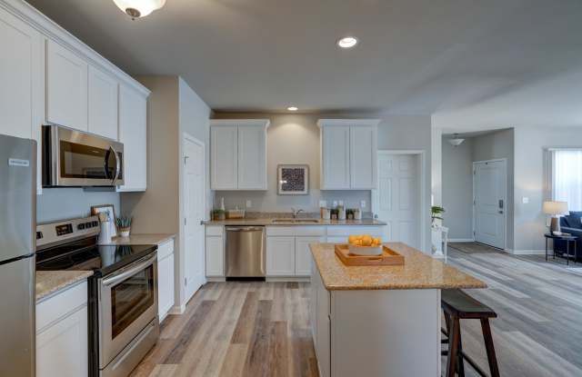 640 McKay Way photos photos