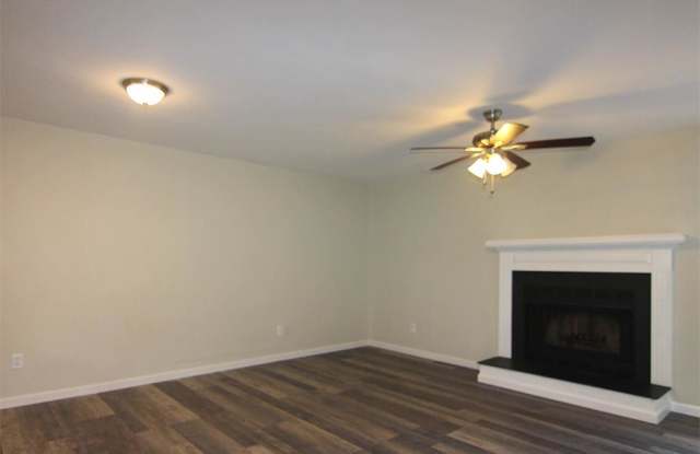 3928 Lantana Place Gallery 4