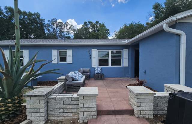 8198 Southeast 164th Place Gallery 2