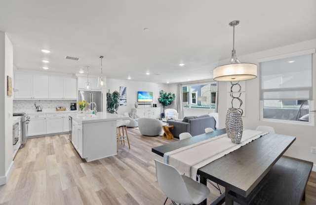 Upscale Carlsbad Townhome - 2 Blocks to the beach photos photos