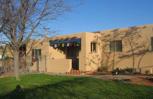 Unfurnished or Furnished - Santa Fe Style House  Studio on Rio Vista St. photos photos
