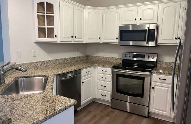 Lovely 3 Bedroom 2.5 Bath Townhouse - 435 Rabbit Hill Lane, Lancaster County, PA 17603