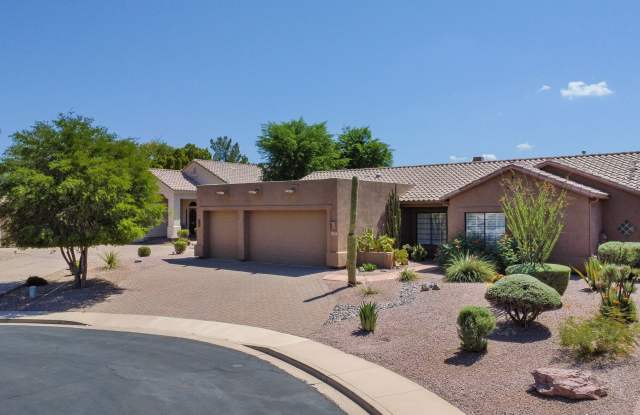 Nice Red Mountain home with 3 car garage and pool! - 4237 North Recker Road, Mesa, AZ 85215