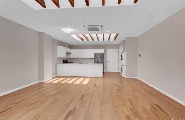136 Rockaway Avenue Gallery 4
