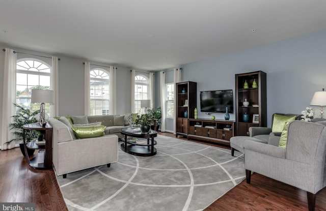 8603 CROOKED TREE Lane Gallery 3