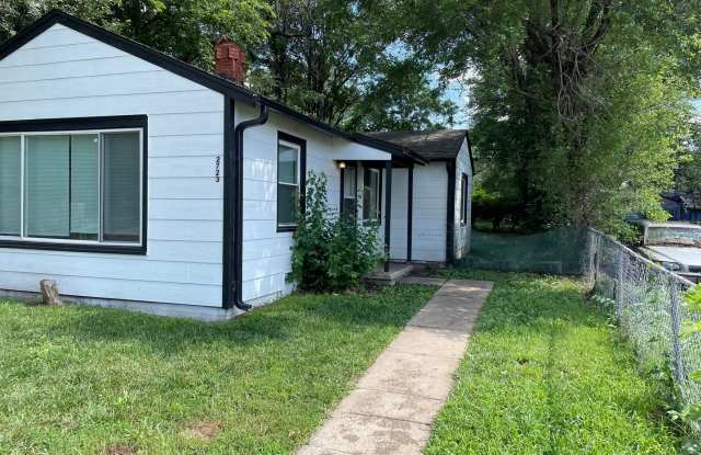 Updated 2-bedroom, 1-bathroom rental home located on Mossman Ave. photos photos