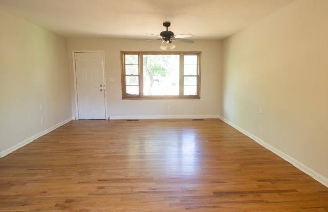3 Bed 1 Bath House Gallery 3