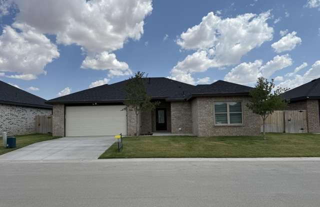 1104 E Osprey Dr Gallery 1