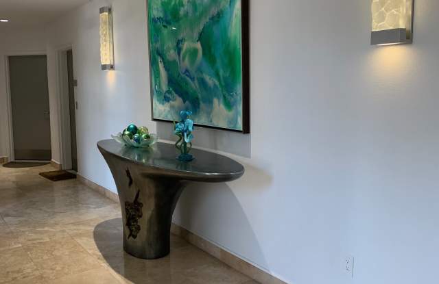 508 Harbor Boulevard #302 Gallery 3