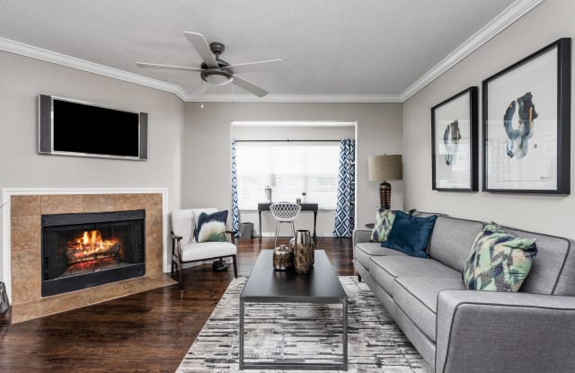 Arbors River Oaks Apartments photos photos