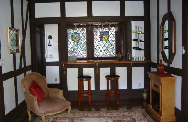 1377 Schuyler Rd Gallery 3