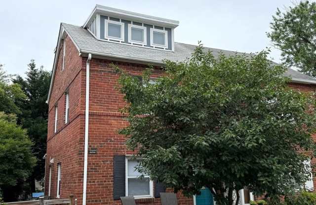 819 S IRVING STREET - 819 South Irving Street, Arlington, VA 22204 819 S IRVING STREET - 819 South Irving Street, Arlington, VA 22204