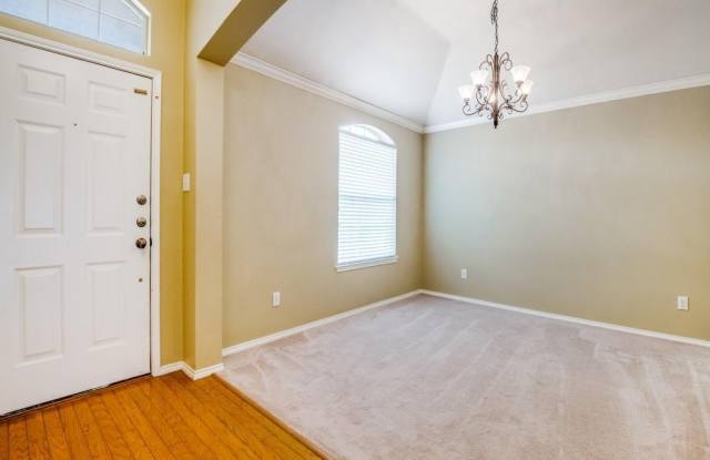 9216 Azinger Drive Gallery 4