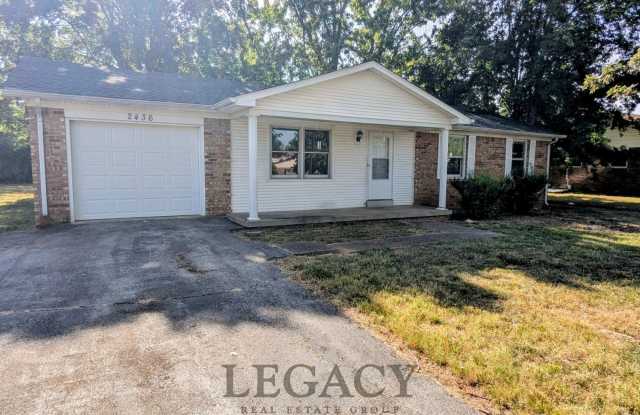 2436 Thoroughbred Drive - 2436 Thoroughbred Drive, Bowling Green, KY 42104