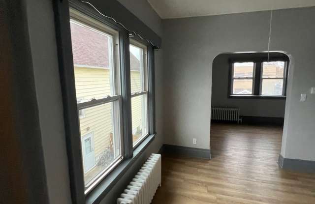 189 Roland Avenue Gallery 3