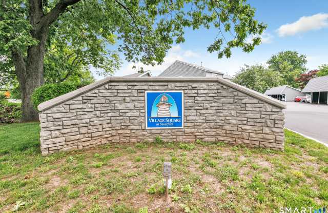 40 Ferry Court - 40 Ferry Court, Stratford, CT 06615