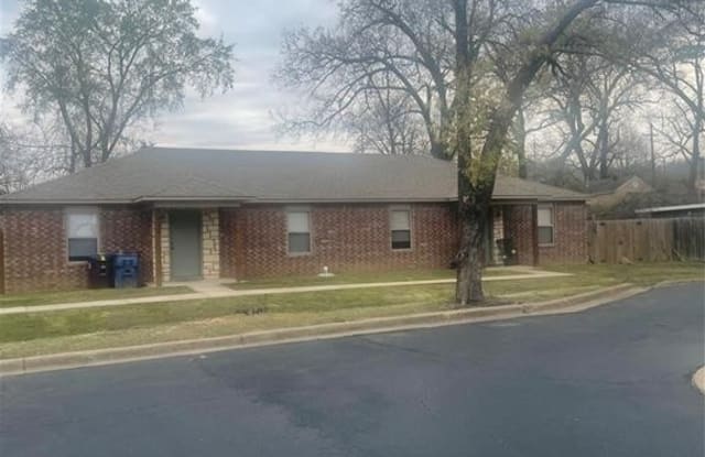 4405  S 19th  ST Unit #B photos photos