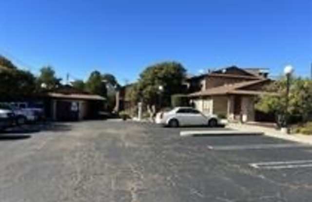 1424 Woodside Drive, #C photos photos