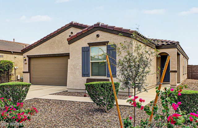 Amazing 4 Bedroom home in Buckeye, CLEAN AND MOVE IN READY!! Gallery 1