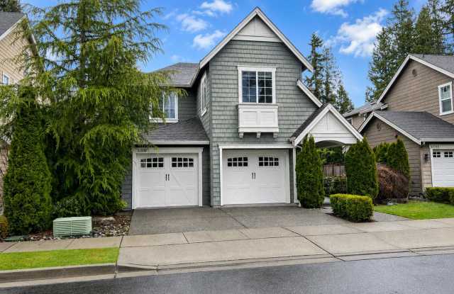 Spacious 5-Bed, 2.5-Bath Single-Family Home in Redmond photos photos